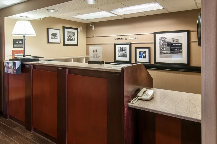 Hampton Inn Boise - Airport hotel detail image 2