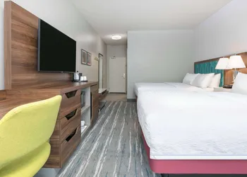 Hampton Inn Kingsville hotel thumbnail 6