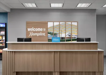 Hampton Inn & Suites Roswell hotel thumbnail 4