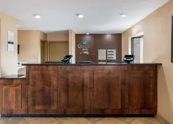 Quality Inn Columbus - East hotel thumbnail 2