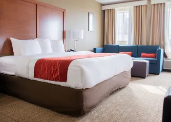 Comfort Inn Dickson hotel thumbnail 6