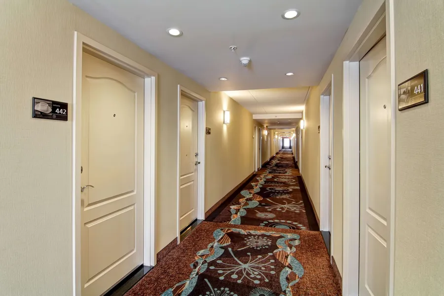 Hampton Inn by Hilton Toronto Airport Corporate Centre hotel detail image 2