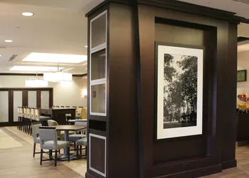 Hampton Inn by Hilton Toronto Airport Corporate Centre hotel thumbnail 8