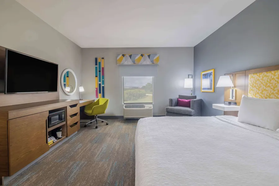 Hampton Inn & Suites Brenham hotel detail image 6