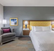 Hampton Inn & Suites Brenham hotel detail image 7