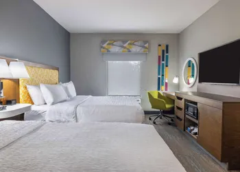 Hampton Inn & Suites Brenham hotel thumbnail 8
