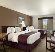Ramada by Wyndham Red Deer Hotel and Suites hotel detail image 4