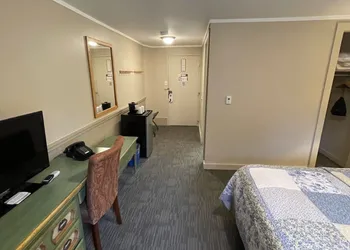 Northern Lights Lodge hotel thumbnail 4