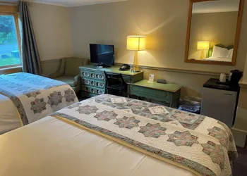 Northern Lights Lodge hotel thumbnail 8