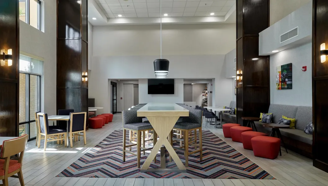 Hampton Inn & Suites Radcliff - Fort Knox hotel detail image 2