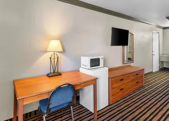 Americas Best Value Inn Vacaville Napa Valley hotel thumbnail 8
