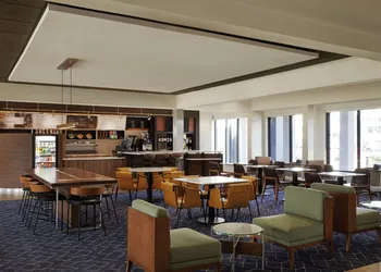 Courtyard by Marriott St. Louis Downtown West hotel thumbnail 2