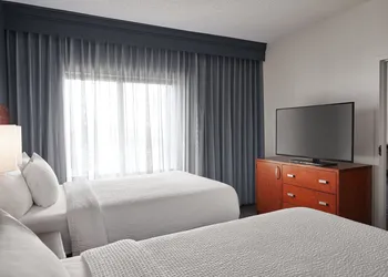 Courtyard by Marriott St. Louis Downtown West hotel thumbnail 7
