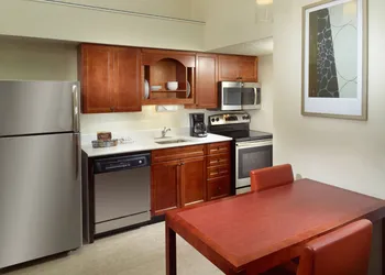 Residence Inn by Marriott Nashville Airport hotel thumbnail 3