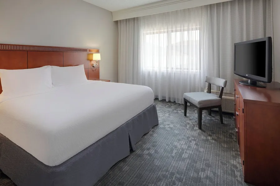 Courtyard by Marriott Addison Midway hotel detail image 6