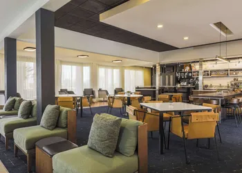 Courtyard by Marriott Tucson Airport hotel thumbnail 3