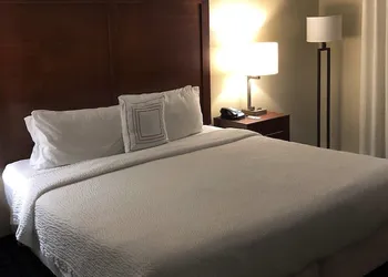 Comfort Inn & Suites Phoenix North / Deer Valley hotel thumbnail 7