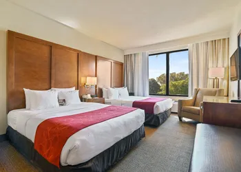 Comfort Suites Miami - Kendall hotel thumbnail 7