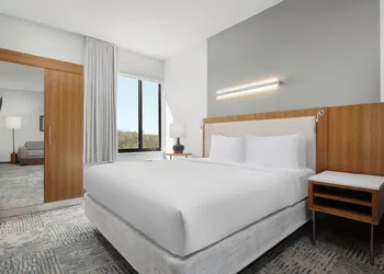 SpringHill Suites Irvine John Wayne Airport/Orange County hotel thumbnail 7