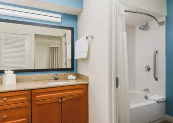 Residence Inn by Marriott Hartford/Windsor hotel thumbnail 8