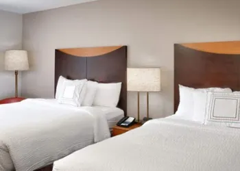 Fairfield Inn & Suites by Marriott Seattle Bellevue/Redmond hotel thumbnail 4