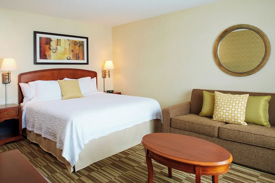 Courtyard by Marriott Boston Natick hotel detail image 6