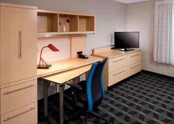 TownePlace Suites by Marriott Columbus hotel thumbnail 3