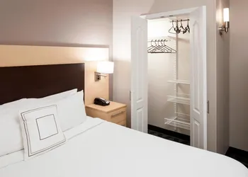 TownePlace Suites by Marriott Columbus hotel thumbnail 4