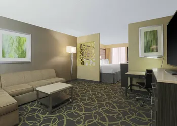 Springhill Suites Marriott Quail Springs hotel thumbnail 6