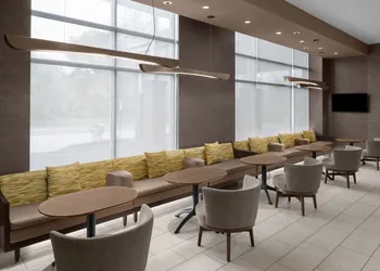 SpringHill Suites by Marriott Pittsburgh Southside Works hotel thumbnail 4