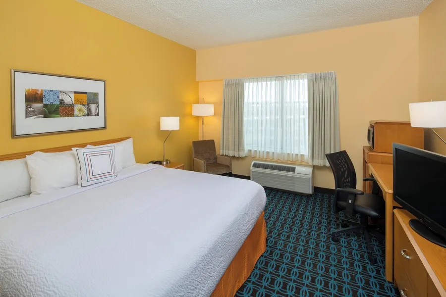 Fairfield Inn & Suites San Antonio Airport/North Star Mall hotel detail image 6