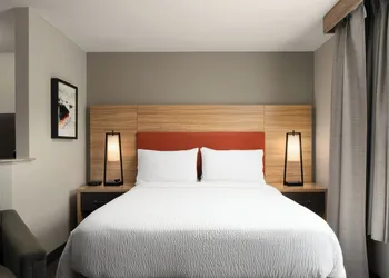 Candlewood Suites St Louis St Charles by IHG hotel thumbnail 7