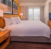 Residence Inn by Marriott Frederick hotel detail image 7