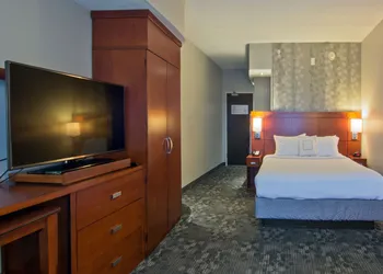 Courtyard by Marriott Clarksville hotel thumbnail 4
