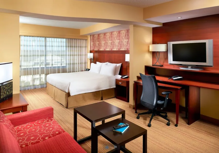 Courtyard by Marriott Clarksville hotel detail image 6