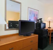 Comfort Inn & Suites Zanesville City Center hotel detail image 7