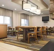 Dubuque Inn & Suites hotel detail image 4