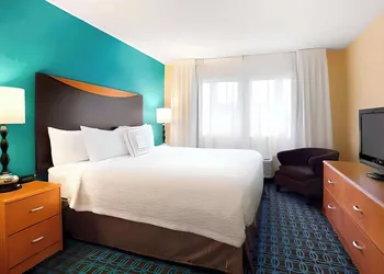 Dubuque Inn & Suites hotel thumbnail 5
