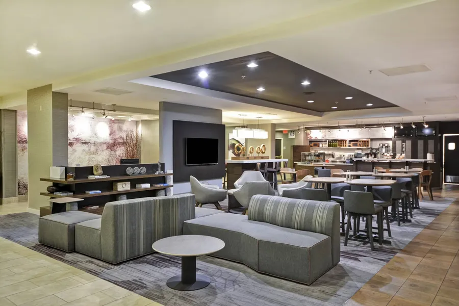 Courtyard by Marriott Dalton hotel detail image 2