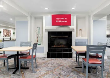 Red Roof Inn Auburn Hills hotel thumbnail 8