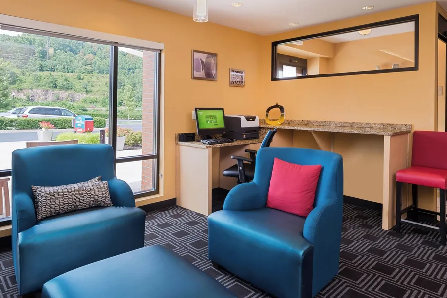 TownePlace Suites by Marriott Huntington hotel detail image 2