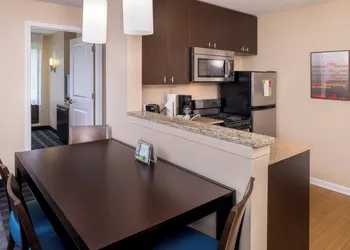 TownePlace Suites by Marriott Huntington hotel thumbnail 8