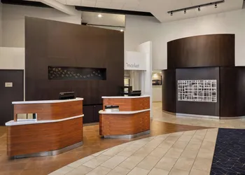 Courtyard by Marriott La Crosse hotel thumbnail 5
