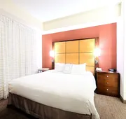 Residence Inn Marriott Airport hotel detail image 4