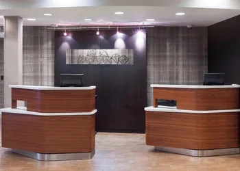Courtyard by Marriott Pensacola hotel thumbnail 4