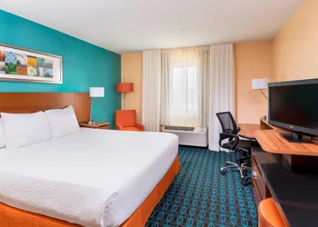 Fairfield Inn & Suites Galesburg hotel thumbnail 7