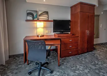 Courtyard by Marriott Newport News Airport hotel thumbnail 7