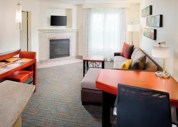 Residence Inn by Marriott Roanoke Airport hotel thumbnail 8