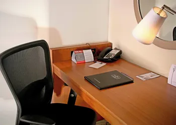 Springhill Suites by Marriott Hampton Coliseum hotel thumbnail 5