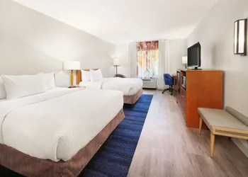 Fairfield Inn & Suites by Marriott Hinesville Fort Stewart hotel thumbnail 4
